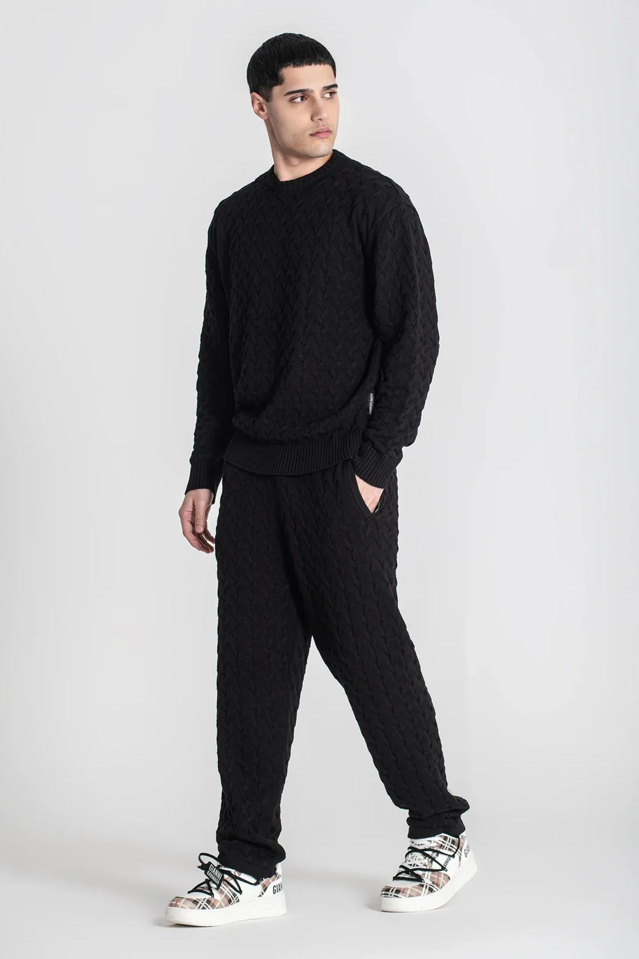 Conjunto Preto Gianni Kavanagh FW25