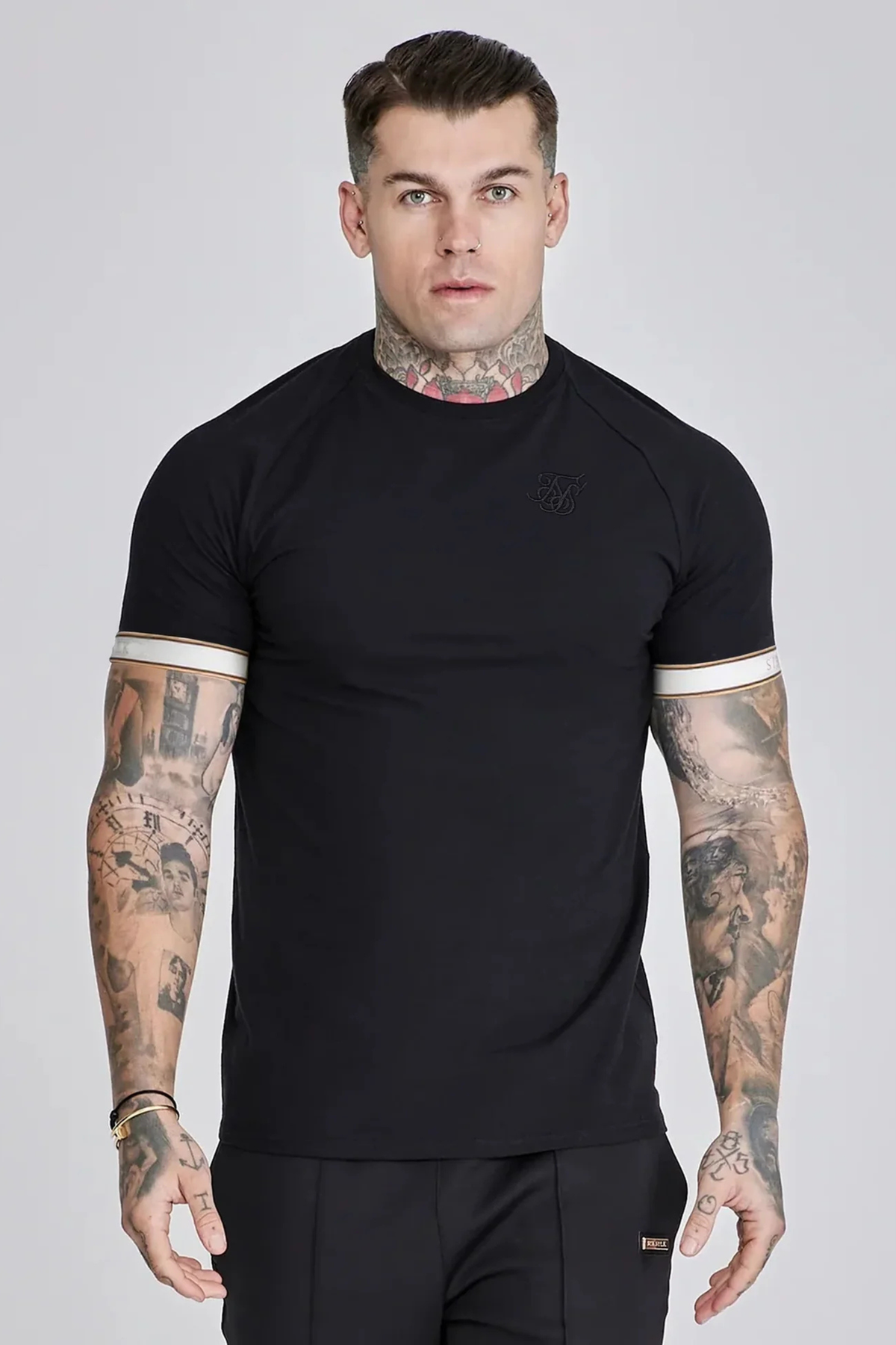 T-shirt Preta Tecido elástico SikSilk