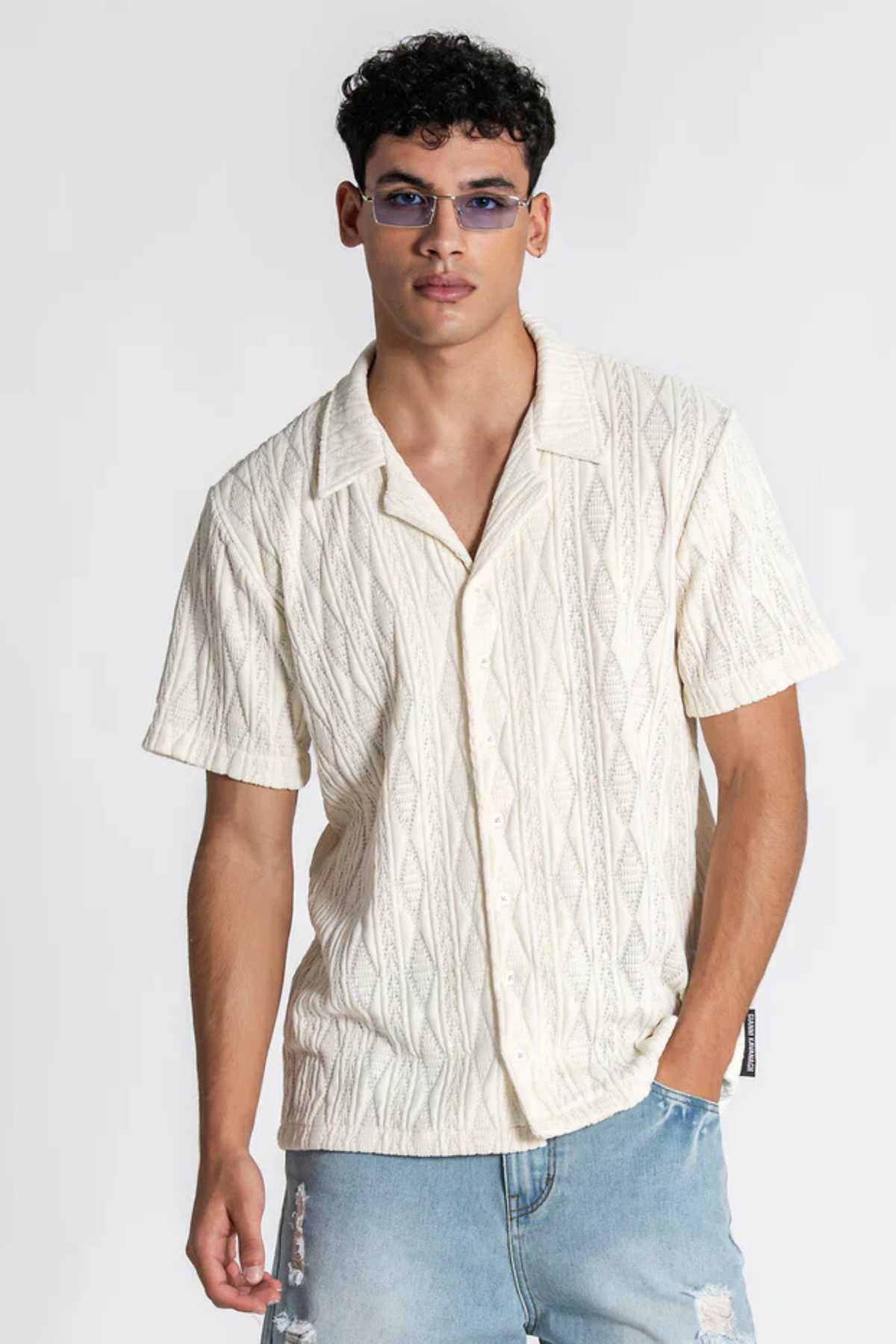Camisa com Padrão em Relevo de Manga Curta Bege Gianni Kavanagh