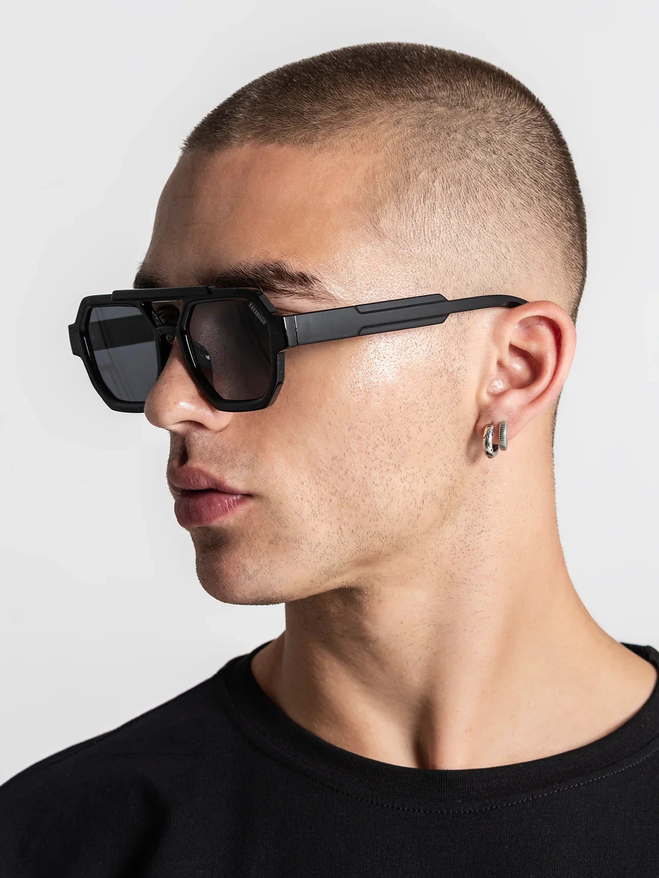Óculos de Sol Pretos Gianni Kavanagh SS26