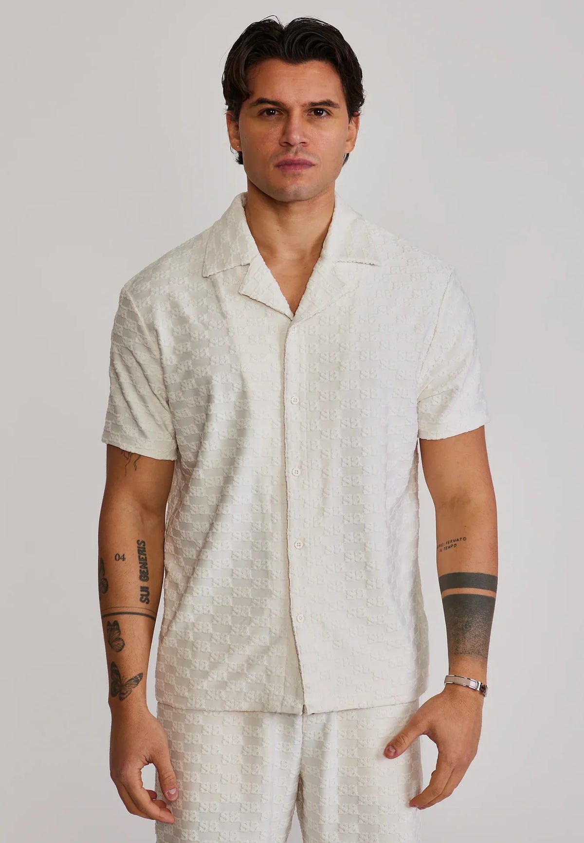 Conjunto Branco Camisa e Calção Towelling SikSilk