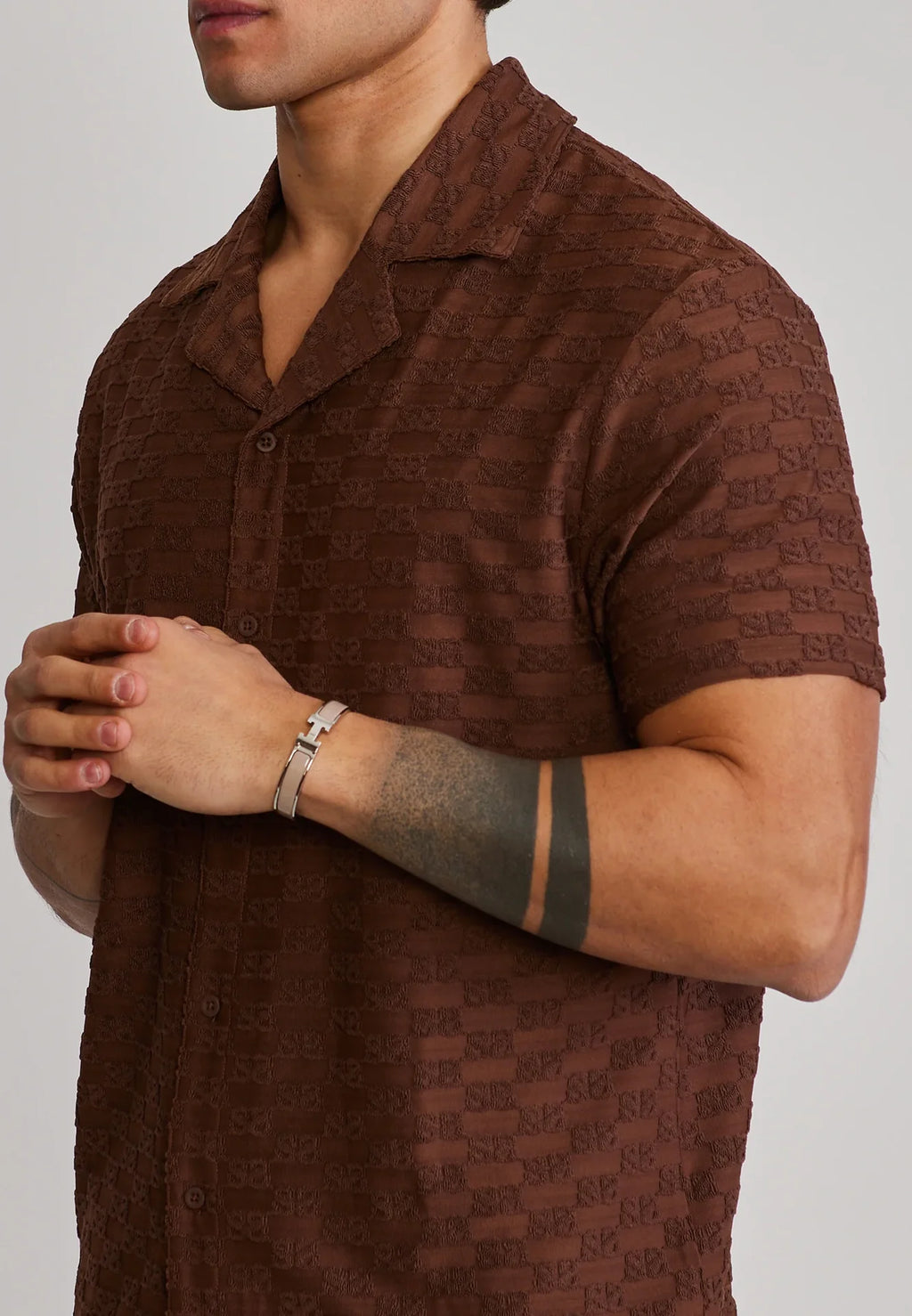 Conjunto Castanho SikSilk SS26