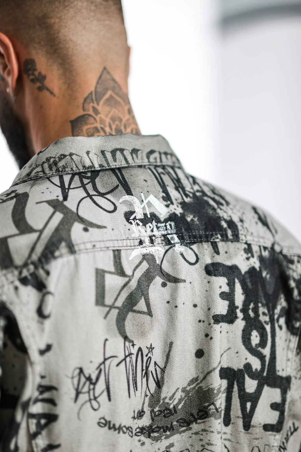 Casaco RETZO Laces Jacket SS24 Retzo