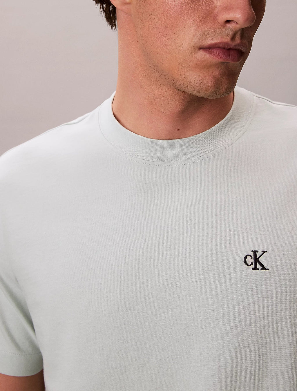 T-shirt Verde com Logo Calvin Klein