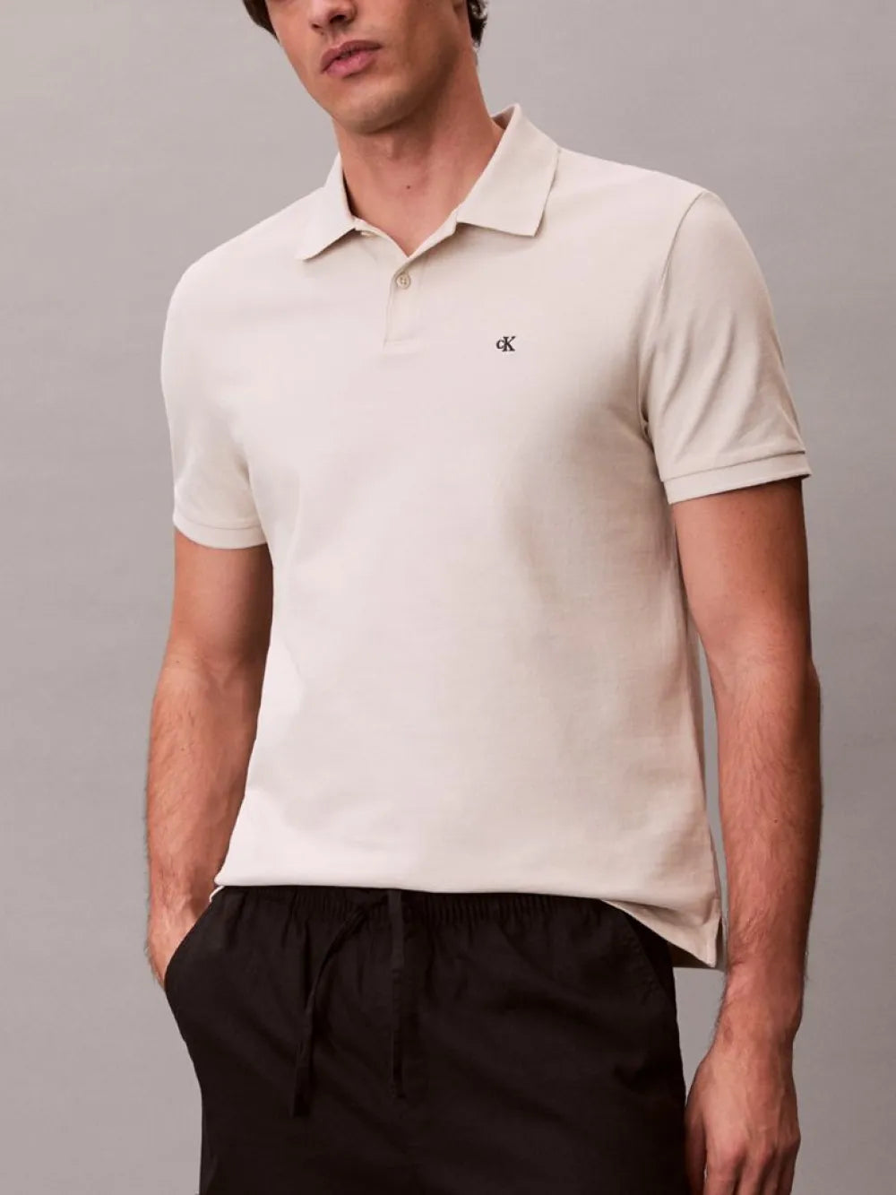Polo Bege Calvin Klein SS26