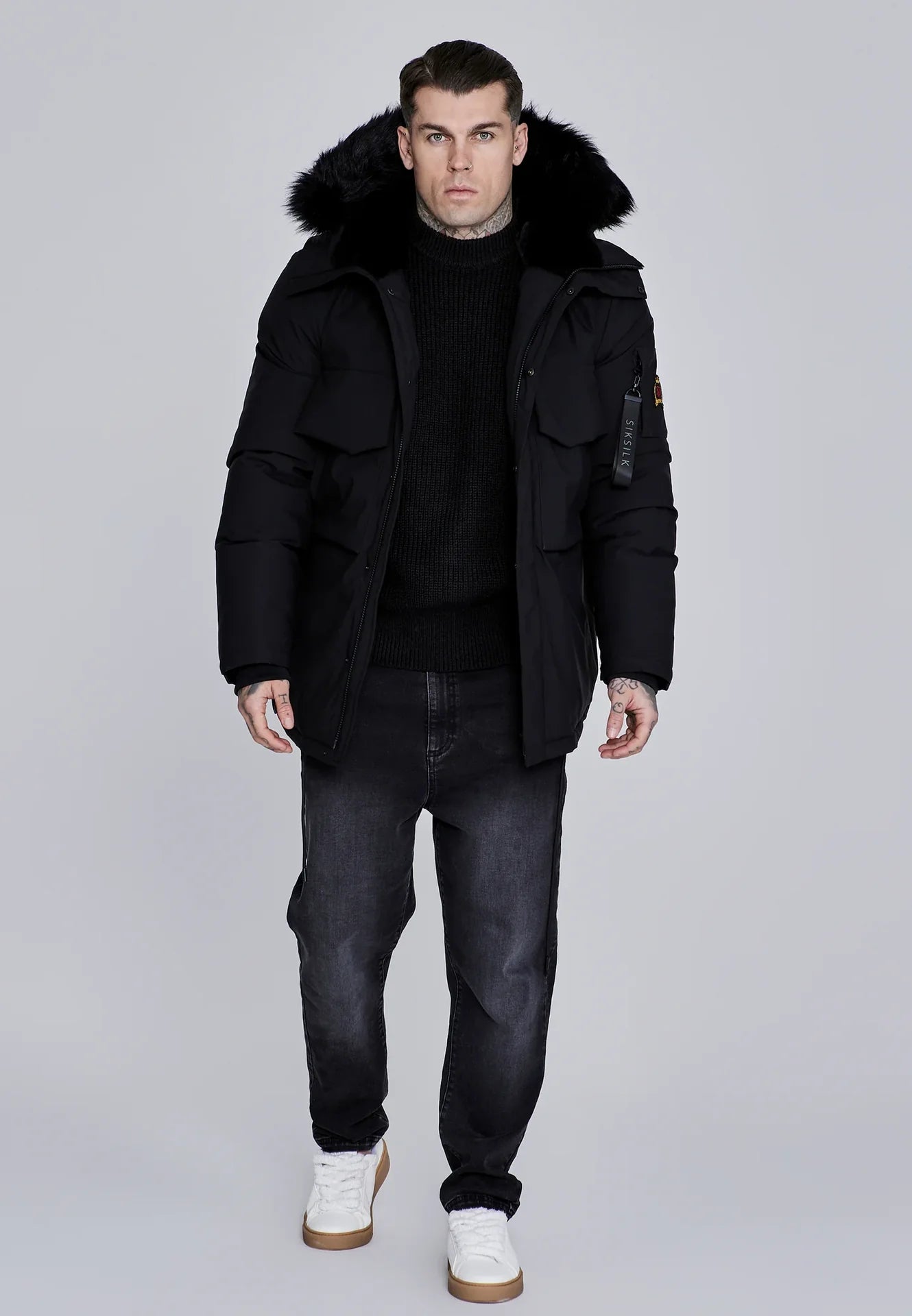 Casaco de Capuz Preto SikSilk
