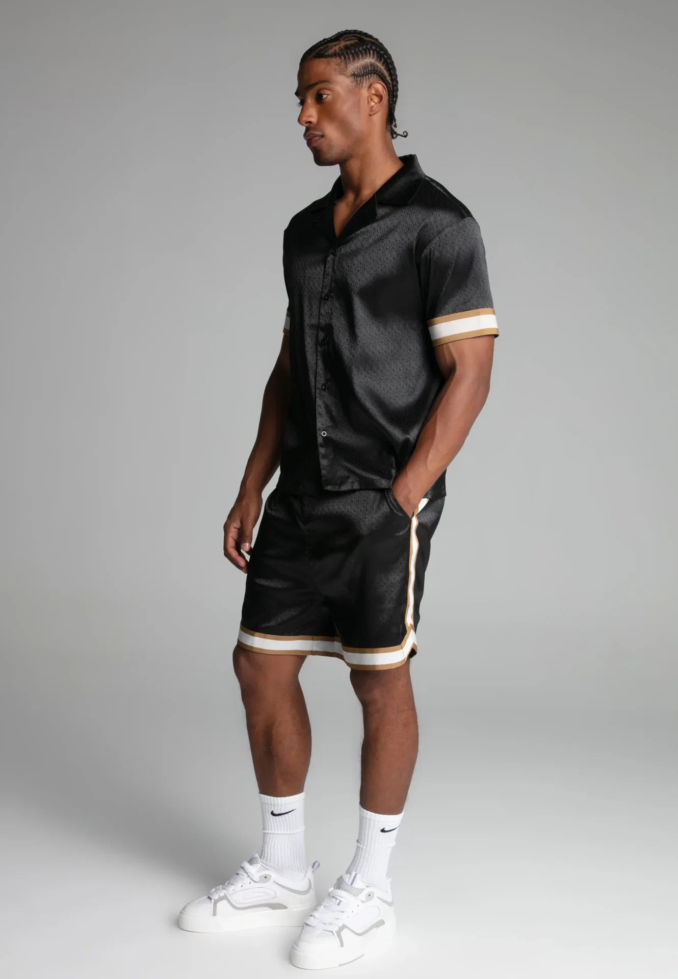 Conjunto Preto SikSilk