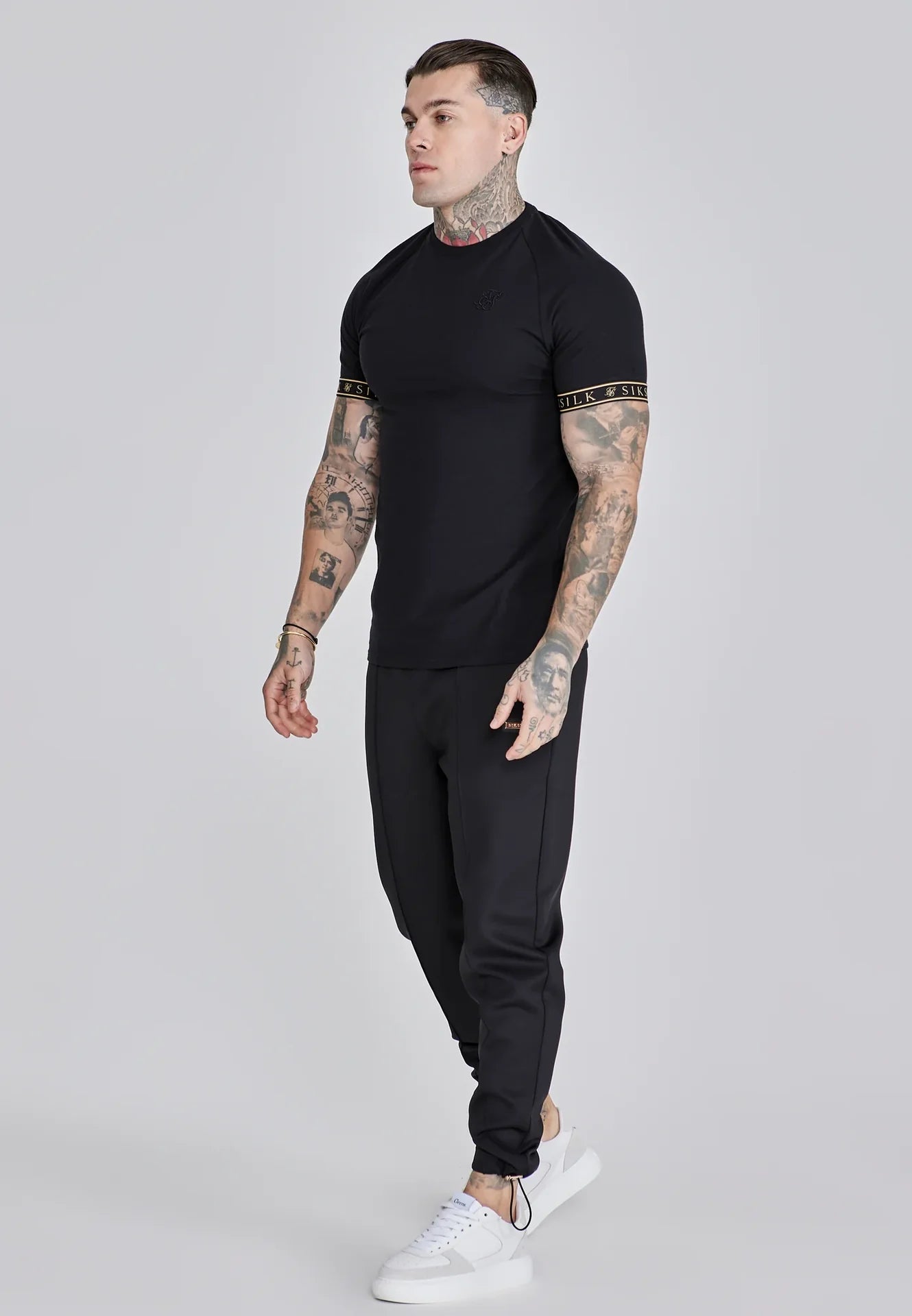 T-shirt Preta SikSilk FW25