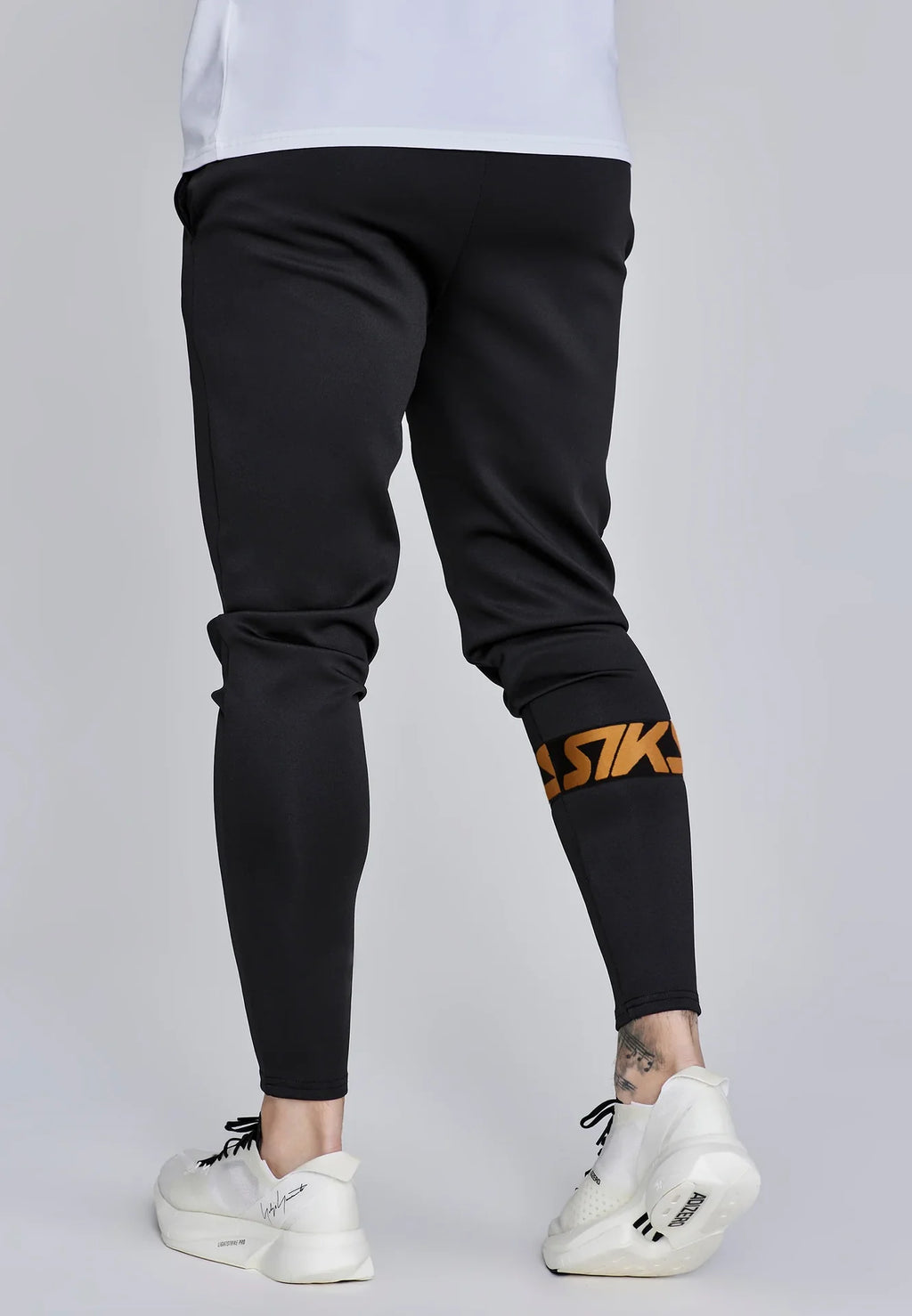 Calças Fato de Treino Pretas Muscle Fit SikSilk