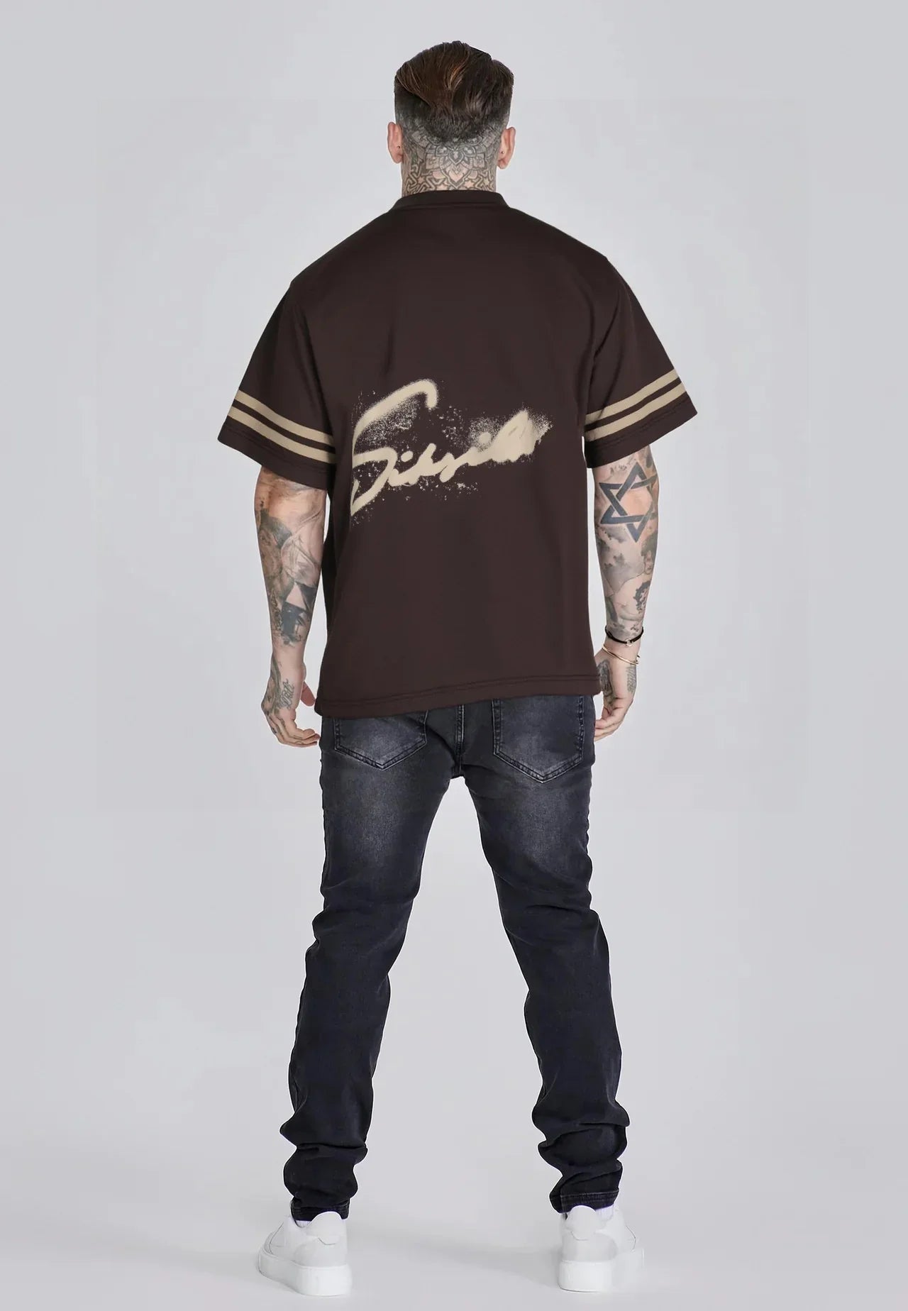 T-shirt Castanha SikSilk SS26