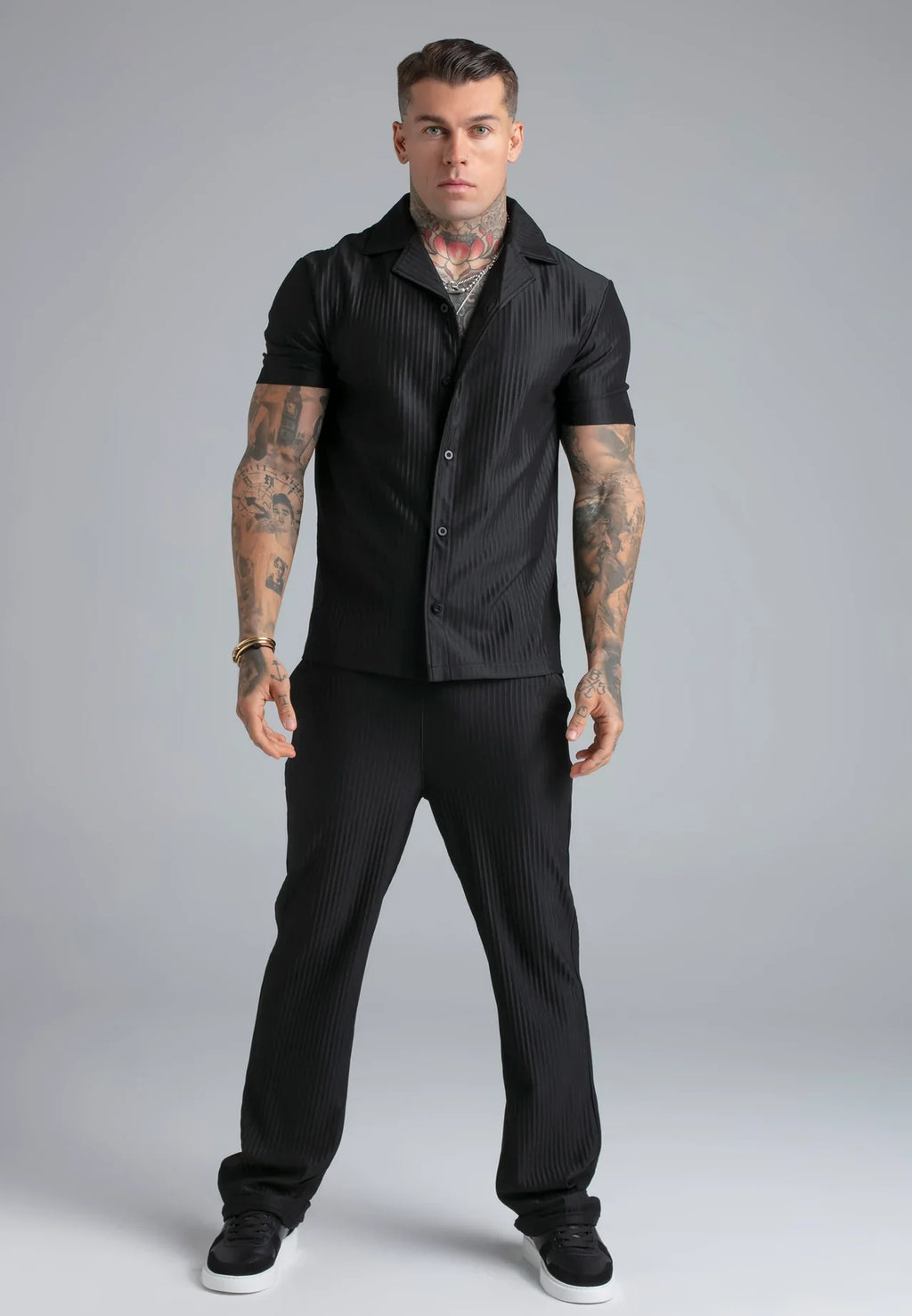 Camisa Preta SikSilk SS26