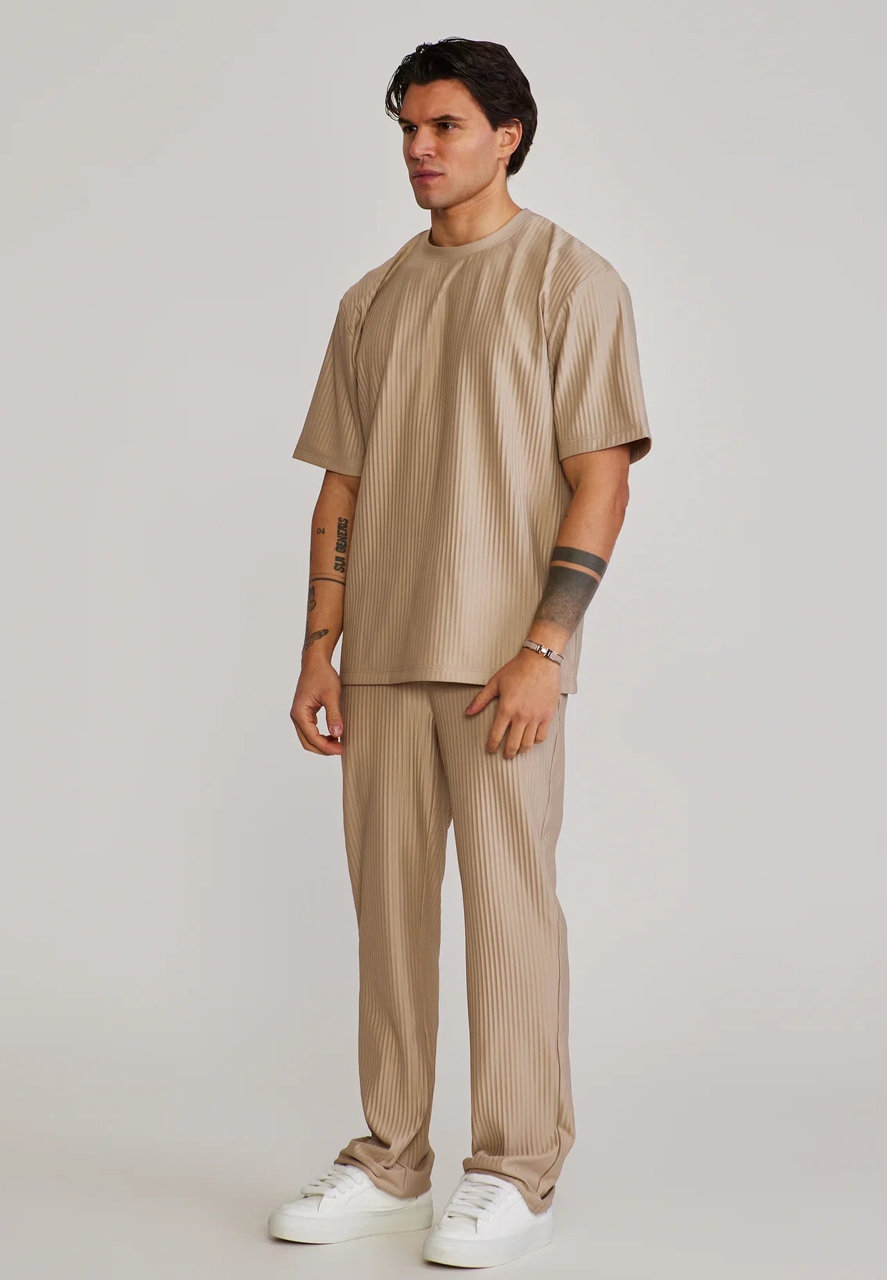 Calças Beges SikSilk SS26