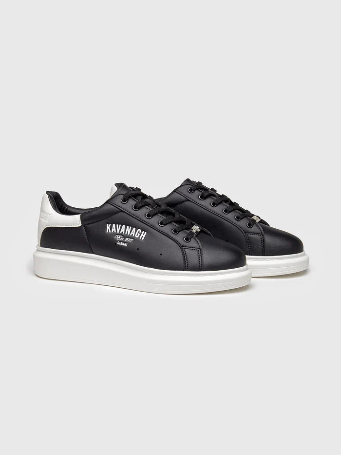 Sapatilha Preta Gianni Kavanagh SS26