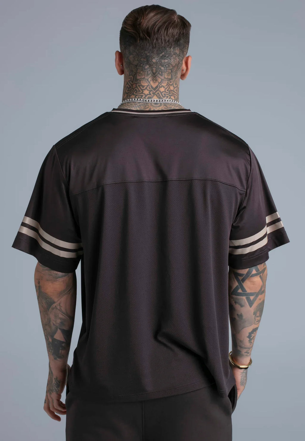 T-shirt Castanha SikSilk SS26