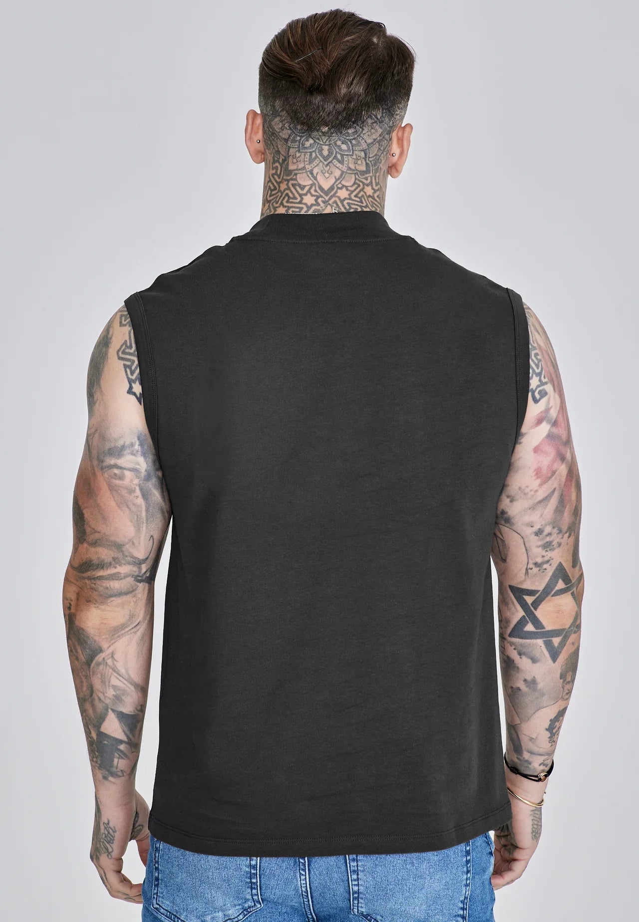 T-shirt Manga Cava Preta SikSilk SS26