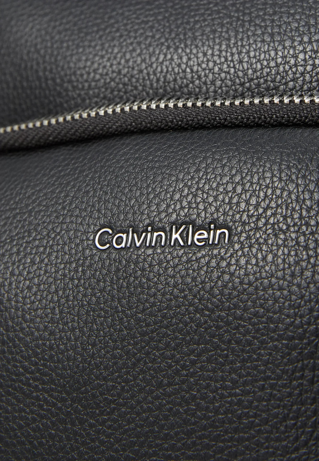 Bolsa Tira Colo Preta Calvin Klein Calvin Klein