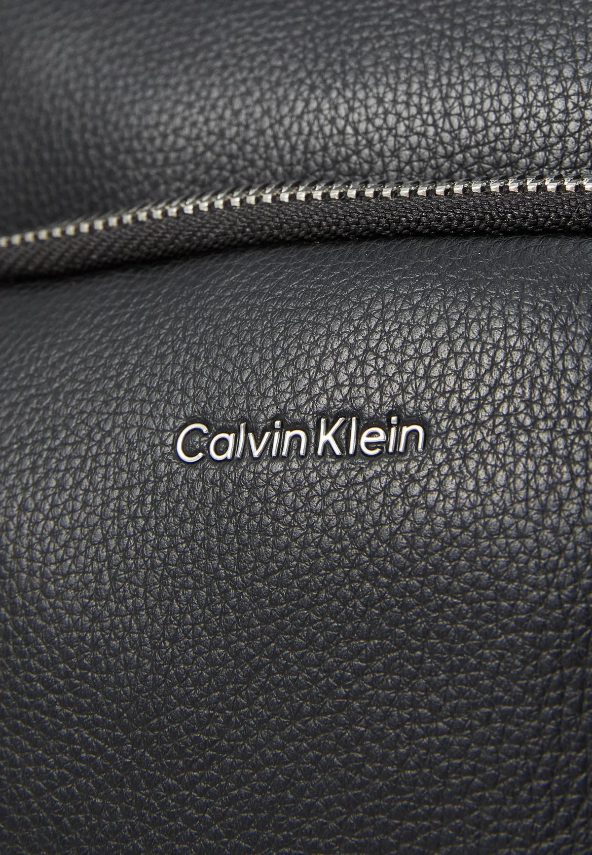 Bolsa Tira Colo Preta Calvin Klein Calvin Klein