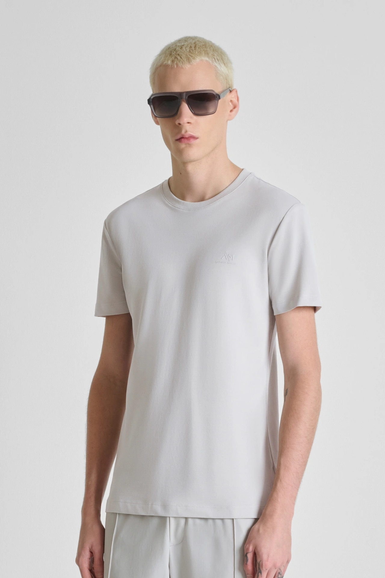 T-shirt Cinza Antony Morato SS26