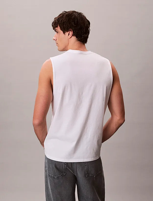 T-Shirt Branca Caveada Calvin Klein SS26
