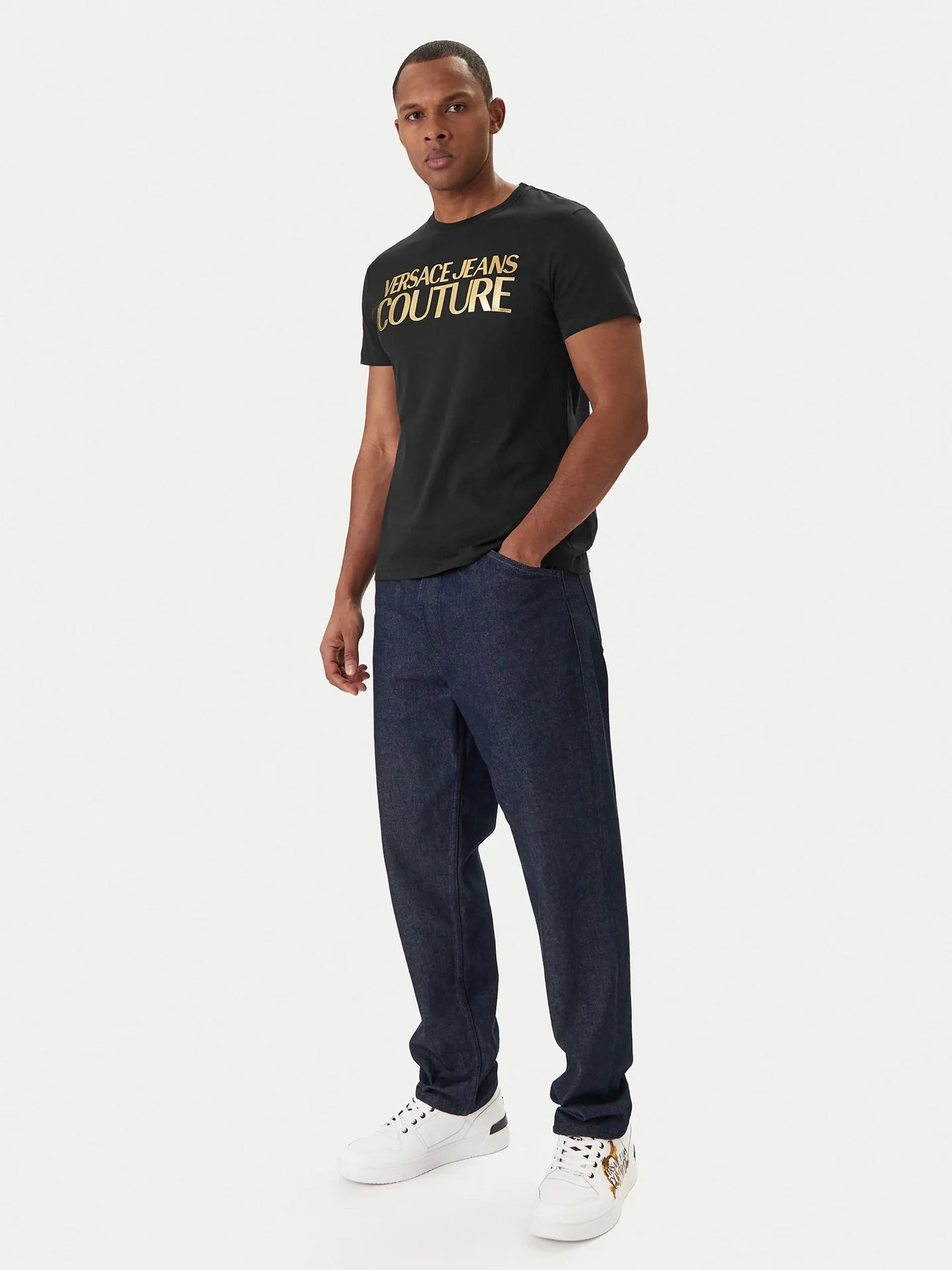 T-shirt Preta