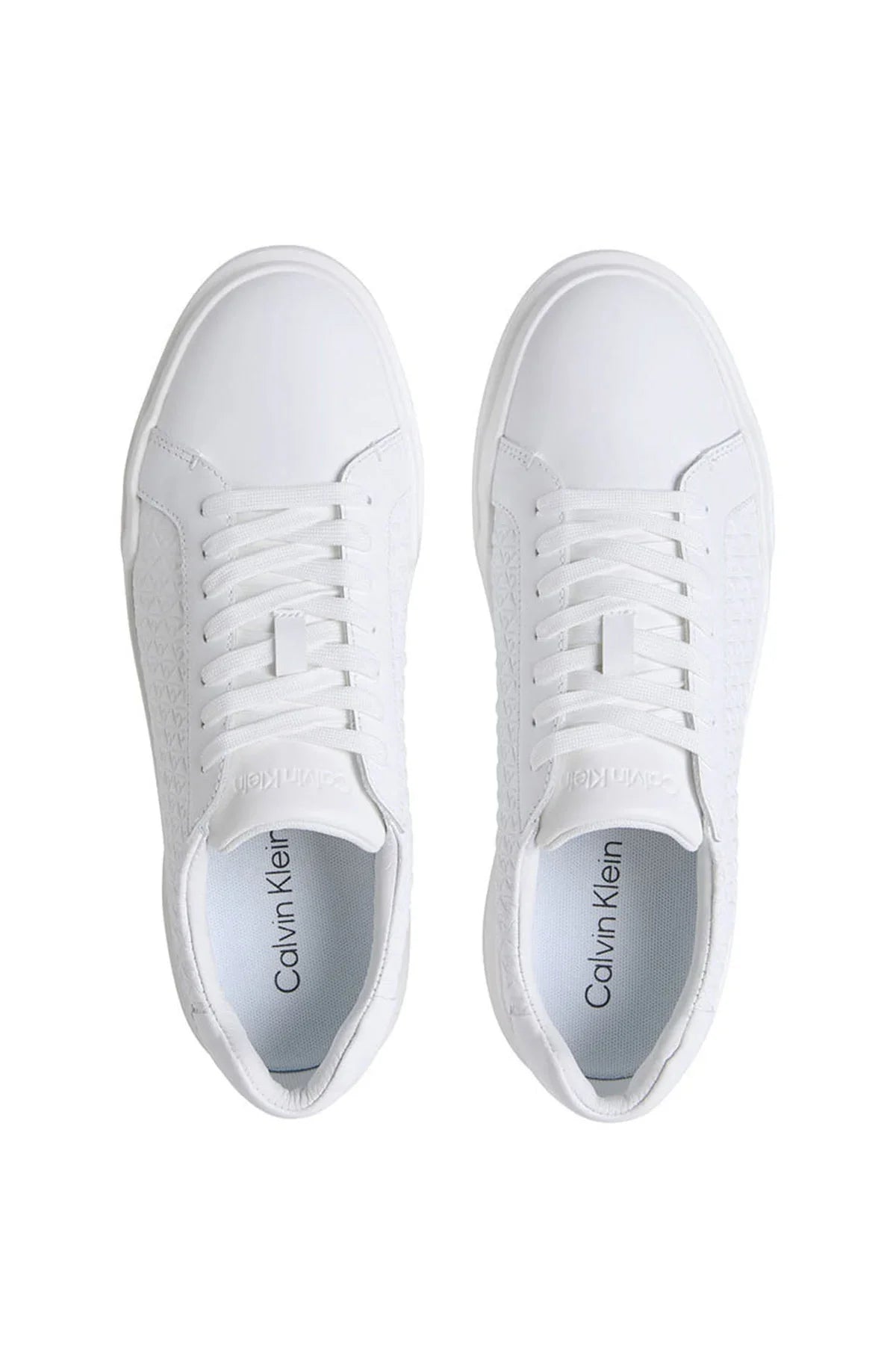 Sapatilhas com Relevo Calvin Klein Brancas Calvin Klein